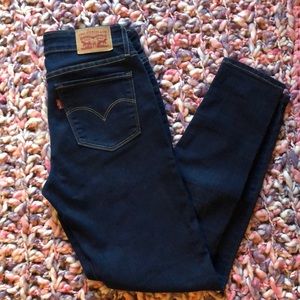 Levi’s 711 Skinny jeans, size 27